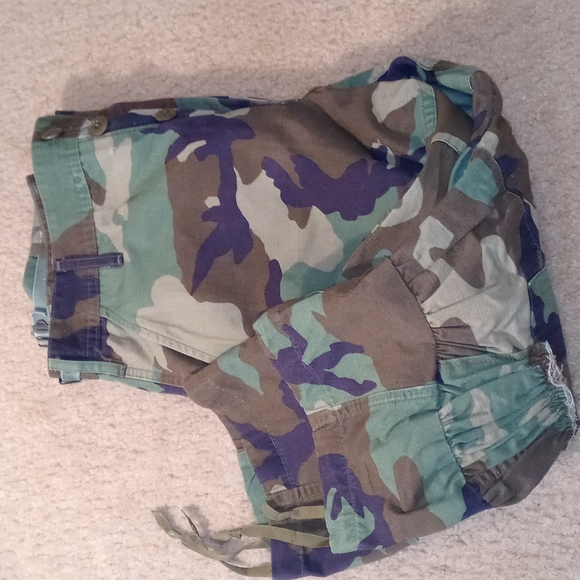 Cameo shorts - Picture 3 of 3